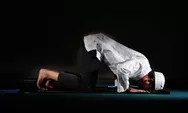 6 Jenis Bacaan Doa Sujud Saat Sholat, Mana yang Paling Utama?