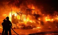 Kebakaran Pasar Ngaliyan Semarang Sore Ini, Sejumlah Ruko Dilalap Api