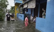 Dilanda Banjir Terbesar, Ribuan Warga Trimulyo Semarang Mengungsi di Sekolah dan Mushala