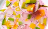 Resep es buah enak dan segar untuk segala momen. Yuk simak resep dan cara membuatnya!. Untuk takjil juga oke