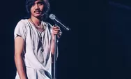 Lirik lagu 'Dan' yang bikin air mata Duta Sheila On 7 menetes saat menyanyikan dalam konsernya kemarin