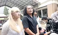Didampingi Kuasa Hukum Lia Ladysta Gugat Sang Suami Di PA  Jakarta Selatan