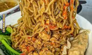 Resep mie ayam ala rumahan gak kalah enak sama abang-abang gerobak nih moms, bikin yuk dirumah
