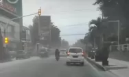 Waspada! Erupsi Gunung Merapi Membuat Kota Magelang dan Sekitarnya Hujan Abu Cukup Tebal