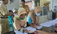 Penerima BLT-DD di Desa Brangsong Senang, Bantuan Bisa untuk Persiapan Puasa