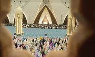 6 Keutamaan Tarawih di 10 Hari Terakhir Ramadhan: Meningkatkan Hubungan dengan Allah hingga Memperbaiki Akhlak