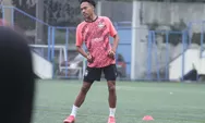 Setelah Melalui Trial, Giovani Numberi eks Persipura Jayapura Resmi Dikontrak PSIS Semarang