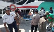 Polsek Kepulauan Seribu Selatan Berikan Pelayanan Humanis Kepada Kapal yang Datang