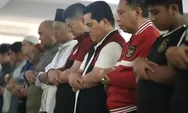 Pawai Kemenangan Timnas U22, Tak Lupa Shalat Jumat Berjamaah, Begini Doa Erick Tohir