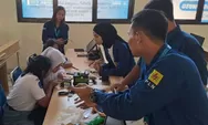 Dosen Elektro USM Bagikan Ilmu Sambung Fiber Optik pada Siswa SMK Telkom Tunas Harapan