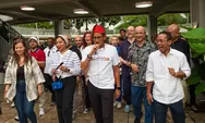 Jalan-jalan keliling kota naik MRT Jakarta, Menparekraf RI Sandiaga Uno promosi ke 13 Duta Besar Negara