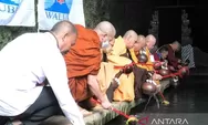 Prosesi Pengambilan Air Berkah Waisak di Umbul Jumprit Temanggung Diikuti 200 Biksu Termasuk dari Luar Negeri