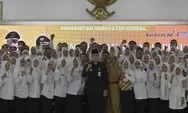 Serahkan SK untuk PPPK Tenaga Kesehatan, Ini Harapan Bupati Kendal