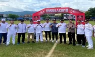 Turnamen sepak bola Barsela Cup III Total Hadiah Rp 200 Juta