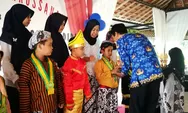 Lima Siswa PAUD 'Aisyiyah ALBHA' Wates Terima Apresiasi Ketuntasan Iqro