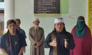 Video VIRAL! Wanita Jadi Imam Salat di Langkat