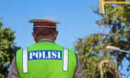 Viral Dua Wanita Kejar-kejaran dengan Polisi Pakai Motor, Endingnya Bikin Ngakak