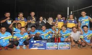 Tim Water Malun dan Pokal Juara I Turnamen Voli Bupati/Wakil Bupati BelTim, Hadiahnya Segini