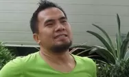 Bak mencari panggung, Saipul Jamil parodikan ekspresi Dewi Perssik saat masalah daging kurban loh biar apa?