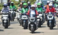 Menhub Kampanye Safety Riding dengan Tunggangi Nmax dan RX-King