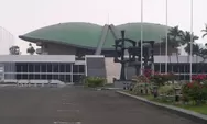 Bikin Panik, Ada Kepulan Asap di Gedung DPR