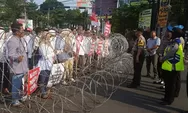 Demo Tolak Hasil Pemilu, Pengunjuk Rasa Dilarang Masuk Jalan Veteran