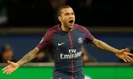 Dani Alves Gantikan Neymar sebagai Kapten Timnas Brazil