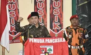 Pemuda Pancasila Daulat Bupati Batang Wihaji sebagai Anggota Kehormatan