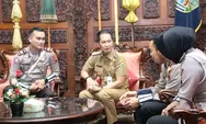Jaga Kelancaran Nataru,  HM Hartopo Beri Penghargaan Satlantas Polres Kudus