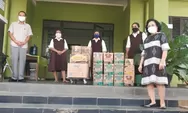 Hadapi Pandemi Covid-19, Mahasiswa Unika Asrama Teresa Avila Saling Berbagi