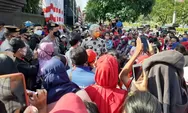 Pabrik Mau Dipindah, Ratusan Buruh Garmen di Semarang Demo