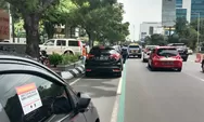 Parkir di Jalur Sepeda Dishub Hadiahi Stiker Khusus