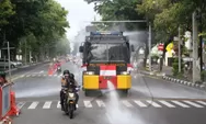 Jelang Pergantian Tahun, Kota Solo Disemprot Disinfektan