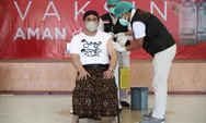 Pakai Kaos Jogo Santri Jogo Kiai saat Vaksinasi Covid-19, Ini Pesan Gus Yasin