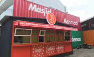 Nempel Masjid Kontainer, Kopi Setia Di Sini Banyak Menu Andalan
