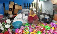 Tak Ada Syawalan, Penjual Gerabah di Kaliwungu Tetap Gelar Lapak