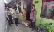Ekonomi Warga Terpuruk Terdampak Pandemi,  Polsek Limbangan Bagi Sembako