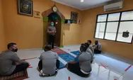 Siswa Serdik Sespimmen Polri 61 Kompol Joko Handono Berikan Siraman Rohani ke Anggota Polsek Pademangan dan  Warga Sekitar