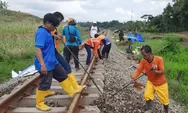 Jalur Kereta Ambles, PT KAI Sampaikan Permohonan Maaf dan Beri Kompensasi