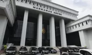 Opini: Prahara di Mahkamah Agung