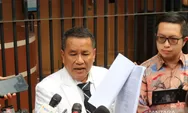 Hotman Paris Ungkap Kliennya Hanya Korban, Siapa Dalang Pencatutan Nama Irjen Teddy Minahasa?