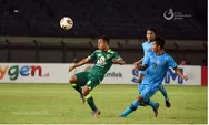 Ditahan Imbang Persela, Persebaya Segel Satu Tiket ke 8 Besar