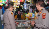Di Pasar Singaparna Tasik, Pedagang Masih Jual Minyak Goreng di Atas HET