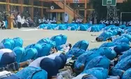 Sujud Syukur Warnai Kelulusan Siswa SMP Negeri 5 Kota Tasikmalaya