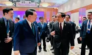 Di Istana Merdeka, Presiden Jokowi Lakukan Pertemuan Bilateral dengan Presiden Korsel