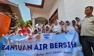 Kemarau Panjang, Aqua Salurkan Bantuan Air Bersih