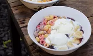 Jajanan Murah di Bandung, Ada Menu Bubur Ketan Hitam Pakai Topping Es Krim Berbagai Rasa, Endul Banget