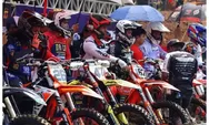 Ratusan Pembalap Motocross Perebutkan Piala Kapolda Jabar di Event Kejurnas Motocross 2023
