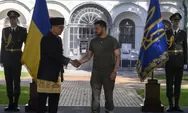 Duta Besar Indonesia untuk Ukraina baru, Arief Muhammad Basalamah, diterima Presiden Zelenskyy