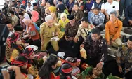 Digeruduk Petani dan Seniman, Ganjar Pranowo Terima Kasih karena Sering 'Dijewer'